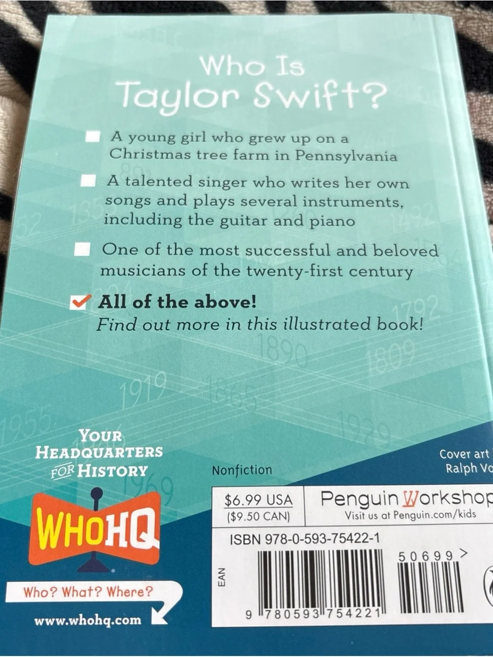 Who Is Taylor Swift? - Kids Biographies Book (Pink)